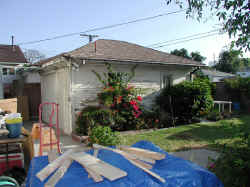 Garage-Before.jpg (193954 bytes)