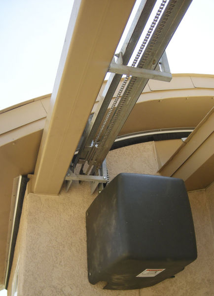 Roof Opener Motor
The roof opener motor attached to the side of the observatory.
