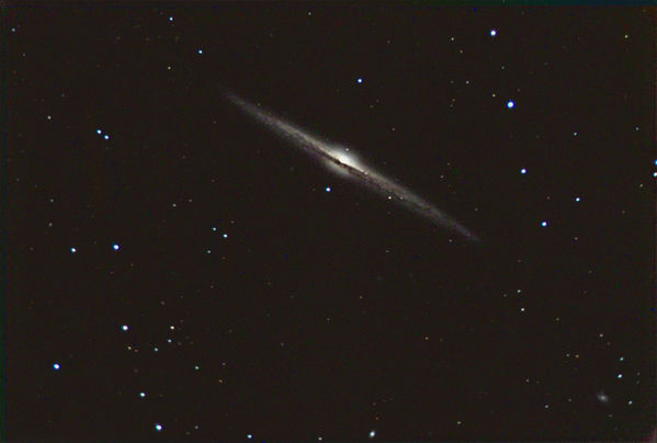 NGC 4565 -- Spiral Galaxy in Coma Berenices
[url=http://www.seds.org/messier/xtra/ngc/n4565.html]NGC 4565[/url], originally imaged on May 14, 2005 and reprocessed on October 27, 2006. Flat / dark reduction performed in Maxim DL, sub-exposures combined in CCDStack, color combine and final processing in Photoshop
