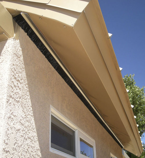 Weather Strip -- North
The weather strip (or brush) on the long side of the roof.
